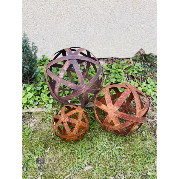 Piękny zestaw - Kula 3 kule ogrodowe dekoracje ozdoby do ogrodu metalowa 3szt średnica 20,30,40cm DARMOWA DOSTAWA