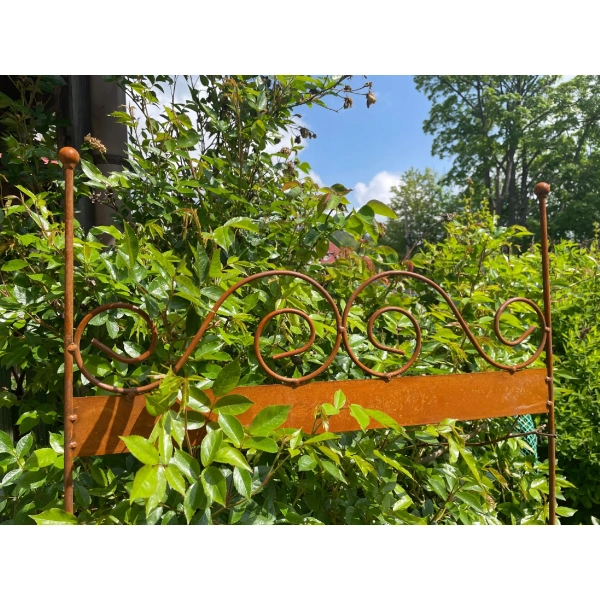 Podpora metalowa roślin krzew podpórka obrzeże pergola solidna 60x50cm